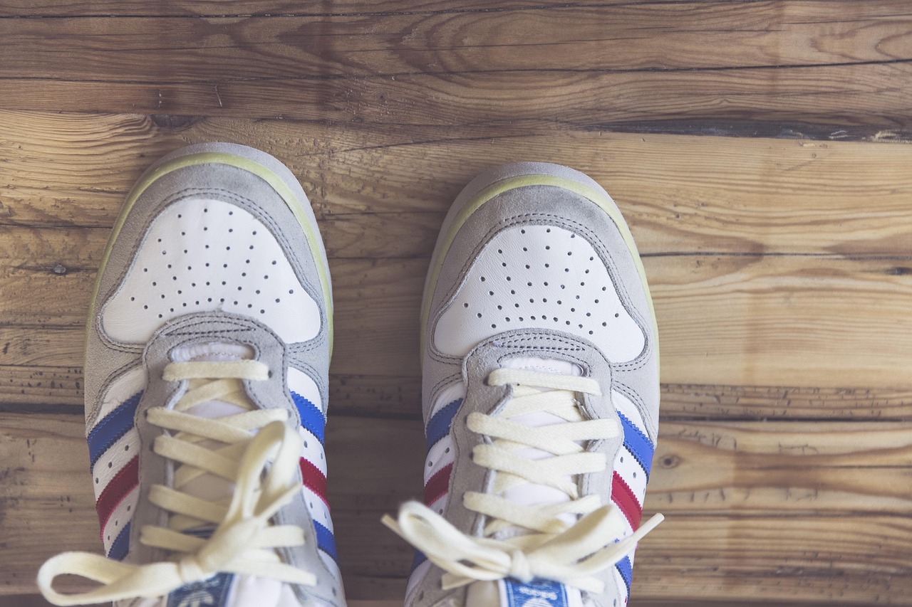 Hoe werkt schoenen adidas?