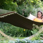 Hangmat in de tuin kiezen op formaat en type standaard