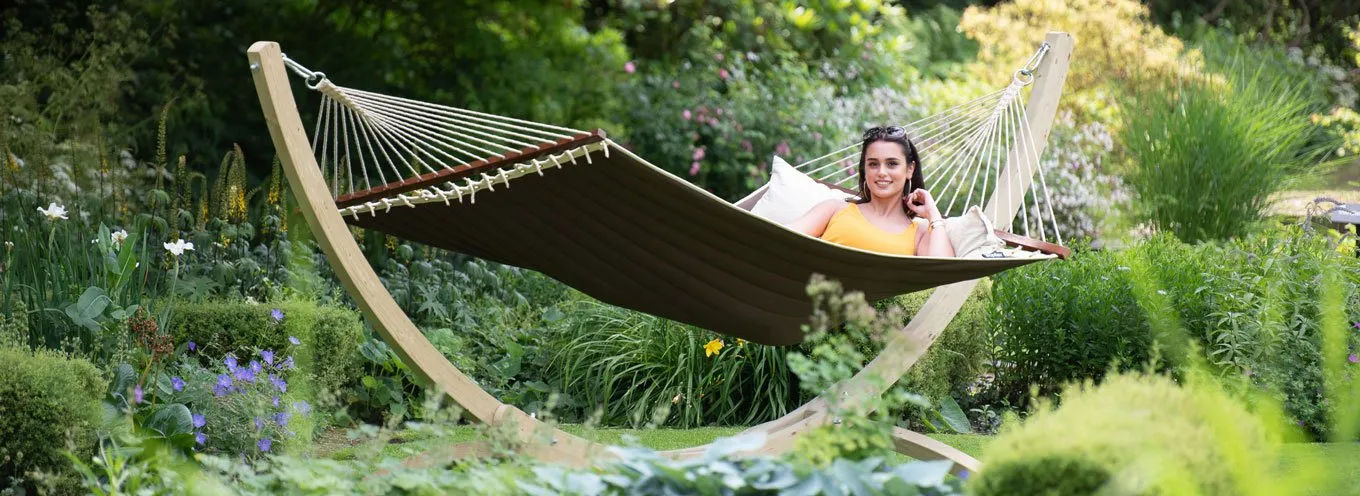 Hangmat in de tuin kiezen op formaat en type standaard